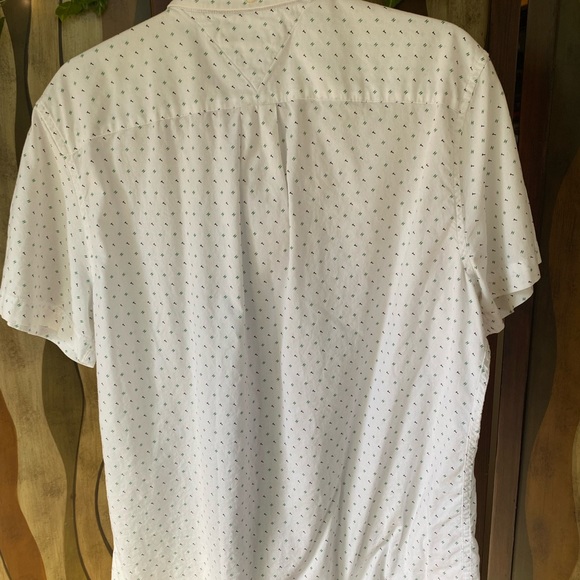 Tommy Hilfiger Mens shirt - Picture 2 of 4